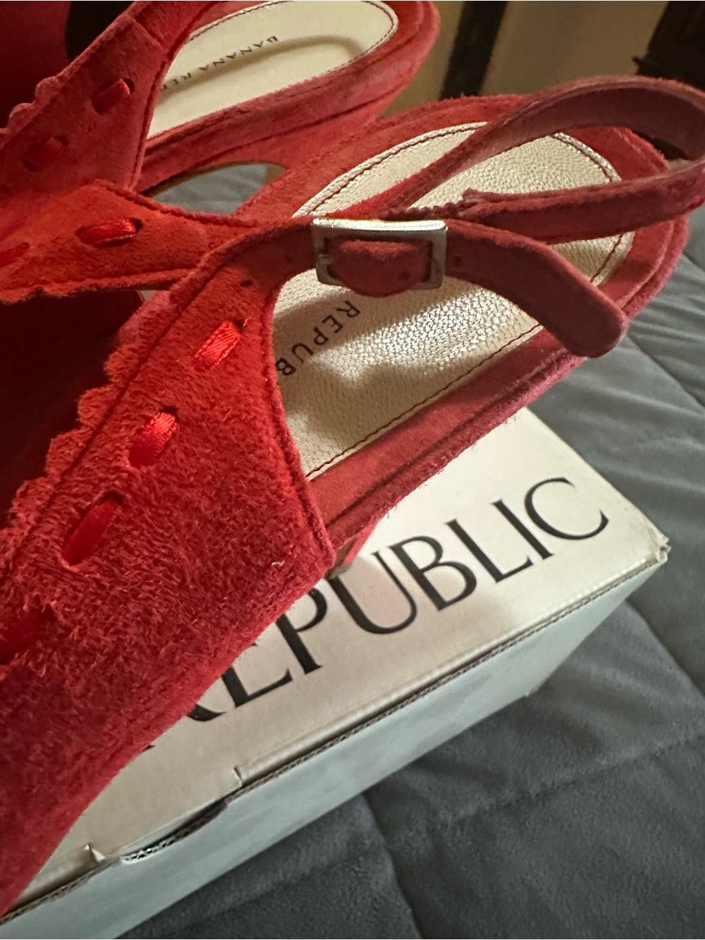 Banana Republic Red Suede Peep-Toe Slingback Heels with Bow - Picture 5 of 7